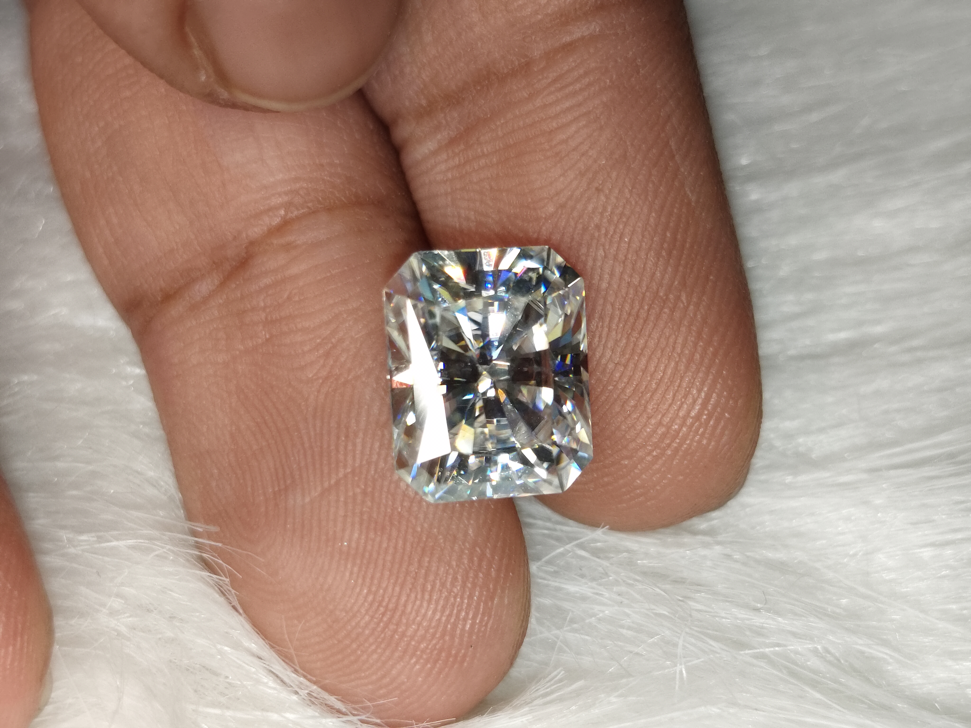 Moissanite Radiant Cut | GRA Certified Moissanite Radiant Cut | GRA Certified